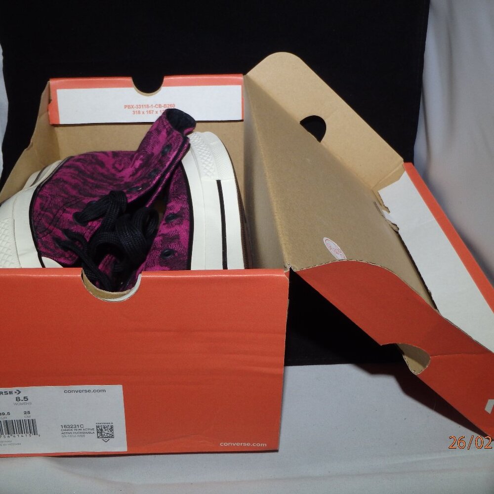 Pink & Black High Top Converse Shoes (NEW)